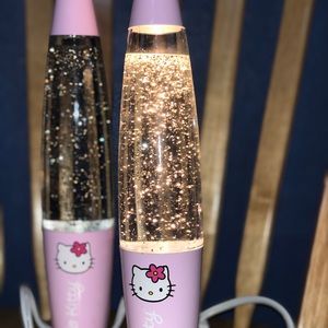 Glitter/lava lamp for youngsters